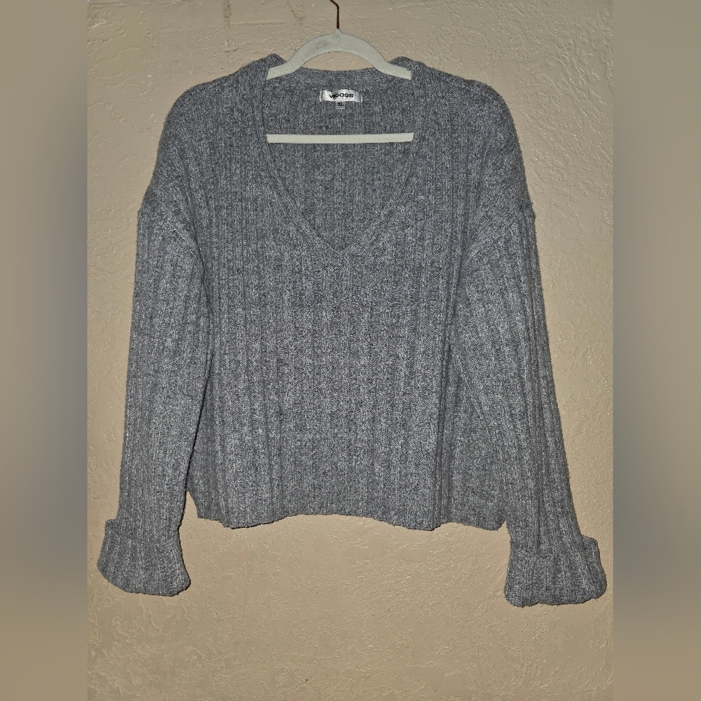 Vigoss Heather Gray Knit Sweater
